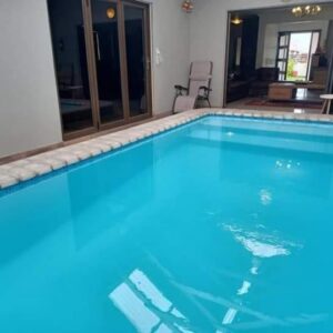 Carlo's Boutique Guesthouse Walvis Bay: Swimmingpool der Pension