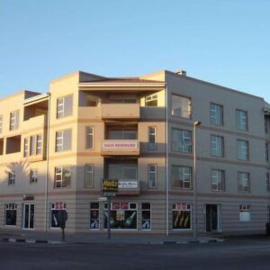 Haus Rosemund Swakopmund: Apartmenthaus an der Straßenecke