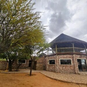 Kaoko Bush Lodge, Unterkunft bei Kamanjab