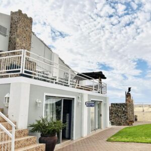 Namgate Guesthouse: Pension mit Balkon