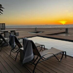 Beachfront Luxury Oasis Dolphin Beach