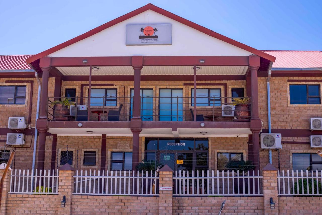 Road House Guesthouse, Omuthiya