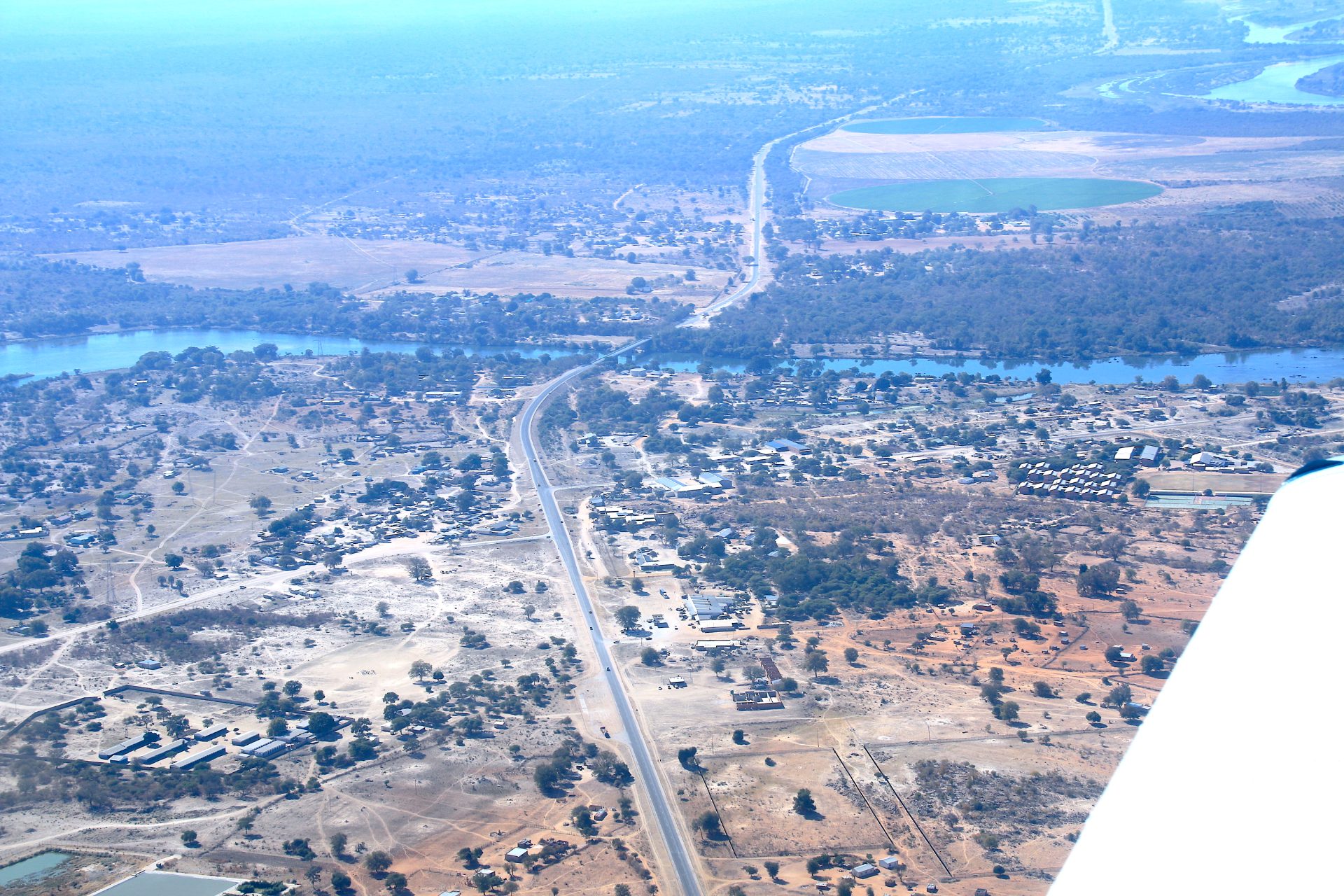 Blick auf Divundu, eine kleine Siedlung am Kavango im Norden Namibias